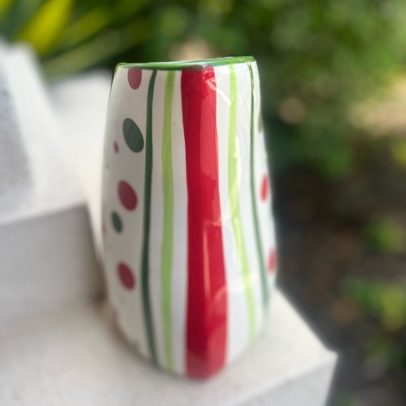 VGC Bella Casa by Ganz. Red Striped Pitcher, Green Handle Polka Dots 9" Holiday - Picture 10 of 10